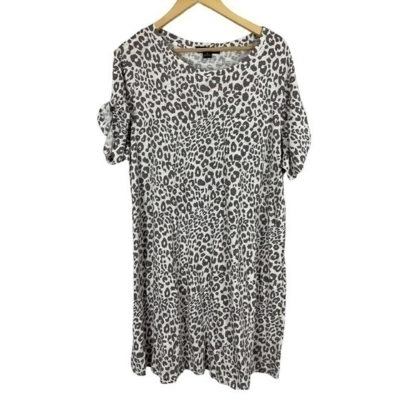 Anthropologie Sanctuary T Shirt Dress Animal Print White Gray 3X - Picture 2 of 7